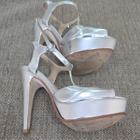 Abound Shiny Silver Open-Toe Heels - Picture 3 of 4